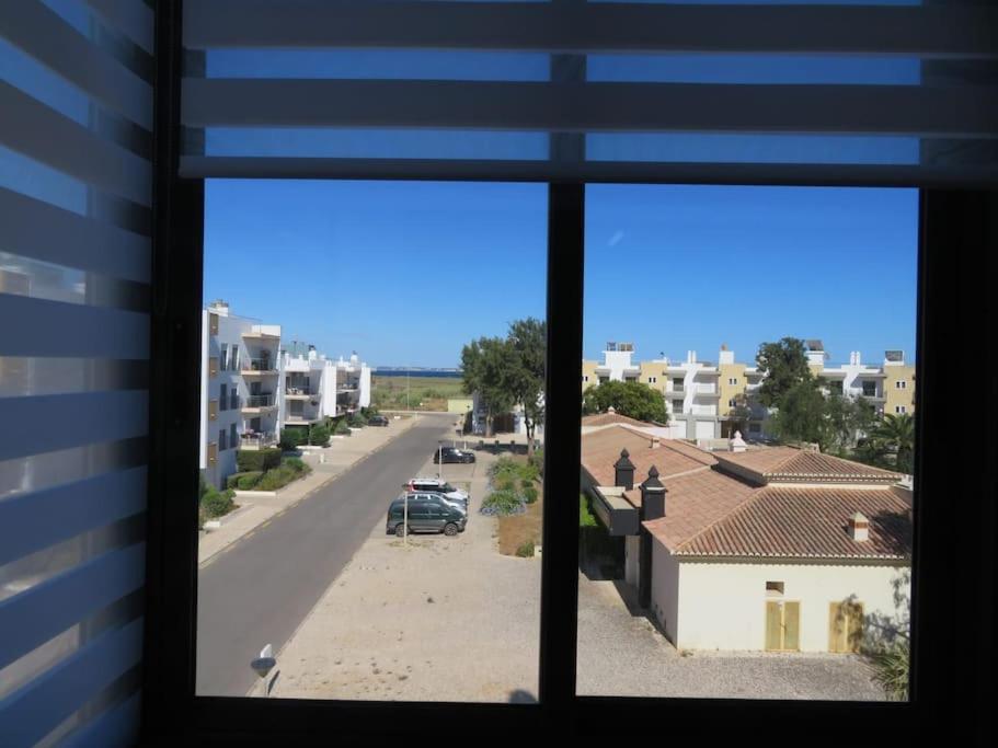Casa Happiness, Swimming Pool, Fast Wifi, Parking Apartment Lagos Luaran gambar