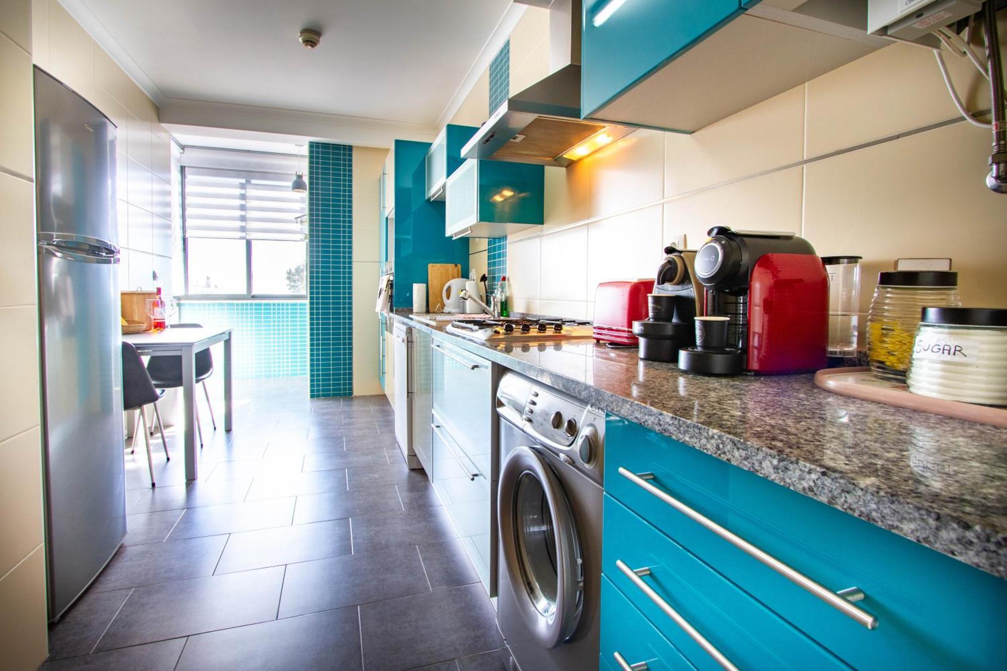 Casa Happiness, Swimming Pool, Fast Wifi, Parking Apartment Lagos Luaran gambar