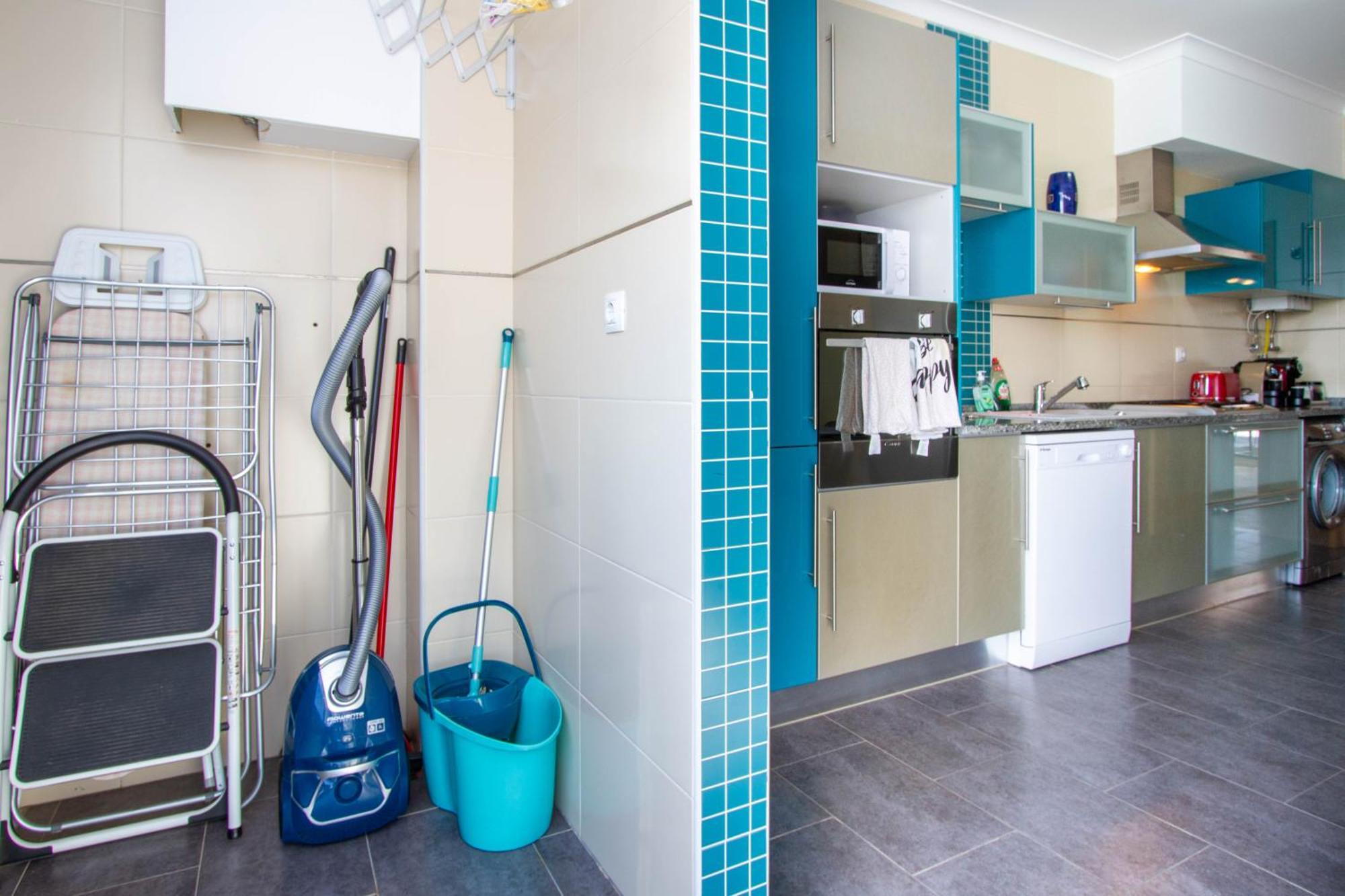 Casa Happiness, Swimming Pool, Fast Wifi, Parking Apartment Lagos Luaran gambar