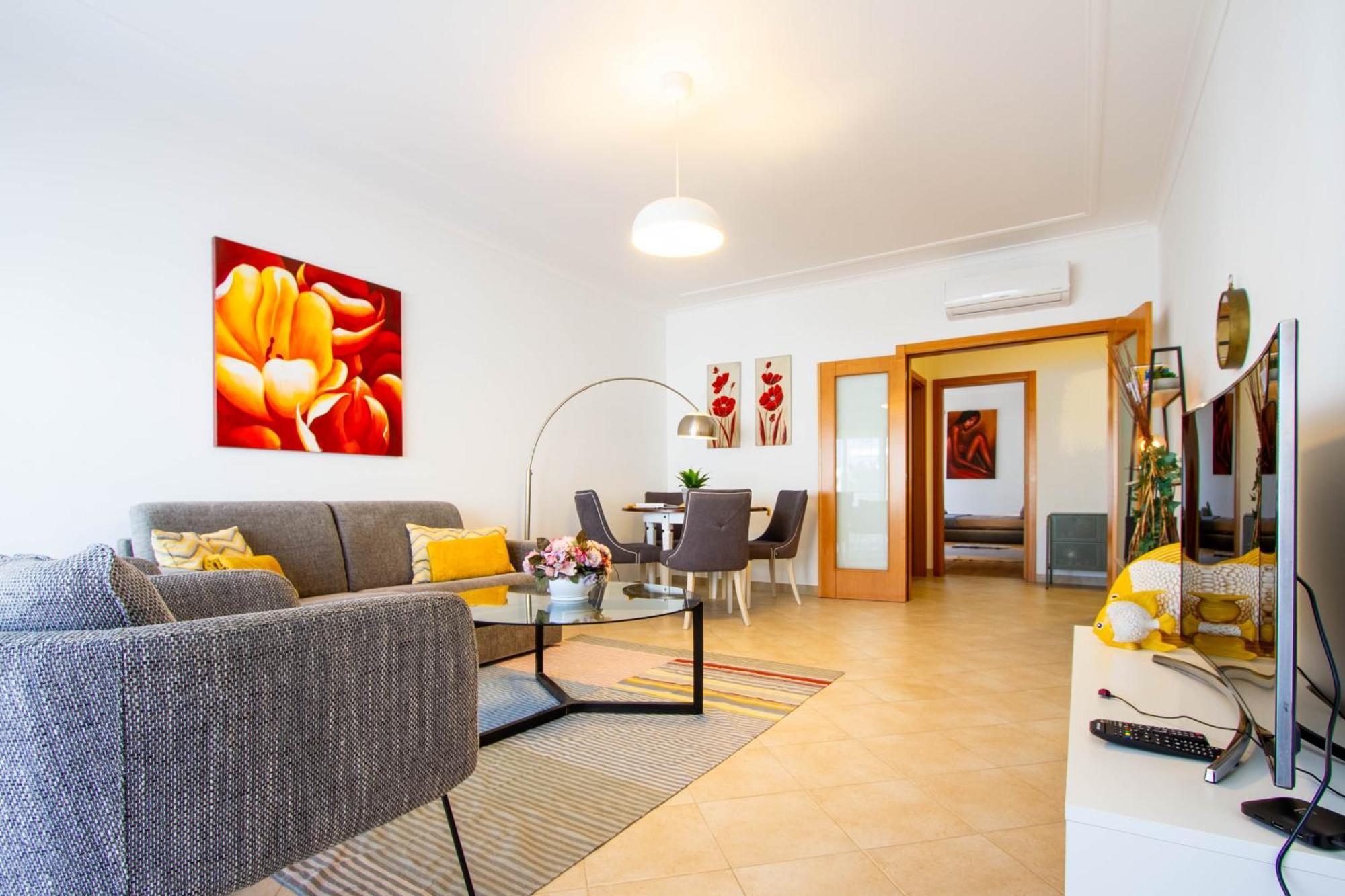 Casa Happiness, Swimming Pool, Fast Wifi, Parking Apartment Lagos Luaran gambar
