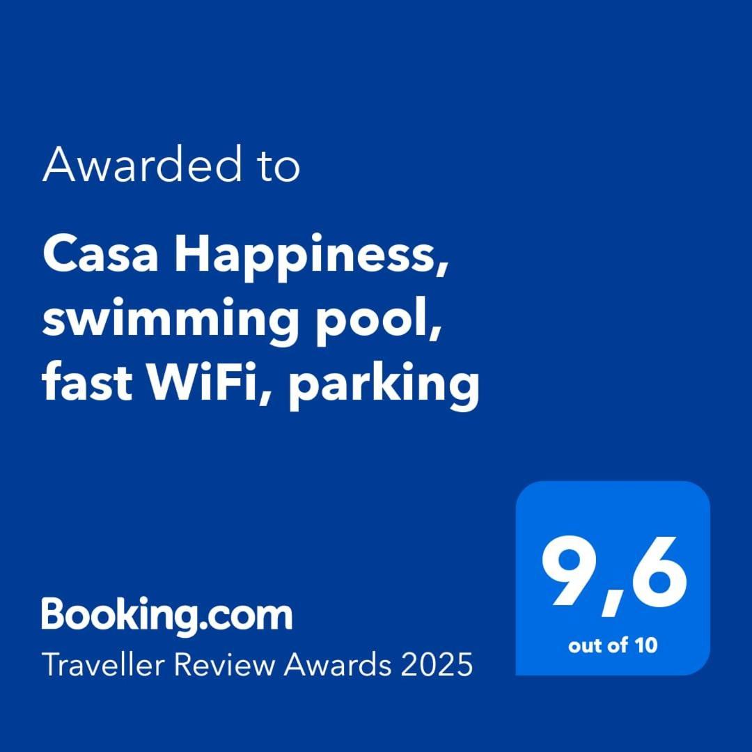 Casa Happiness, Swimming Pool, Fast Wifi, Parking Apartment Lagos Luaran gambar
